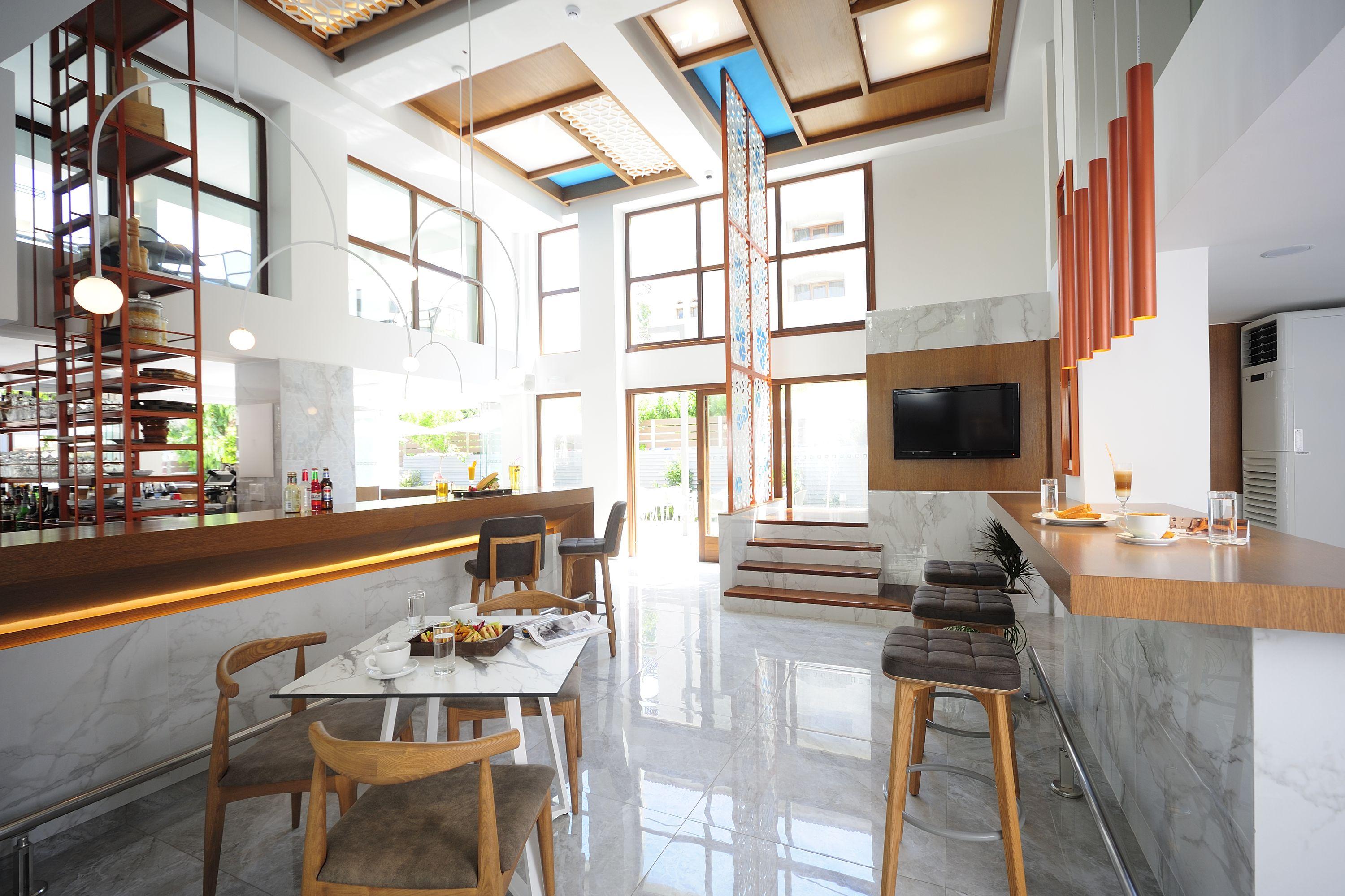 Atrium Ambiance Hotel (Adults Only) 레팀노 외부 사진