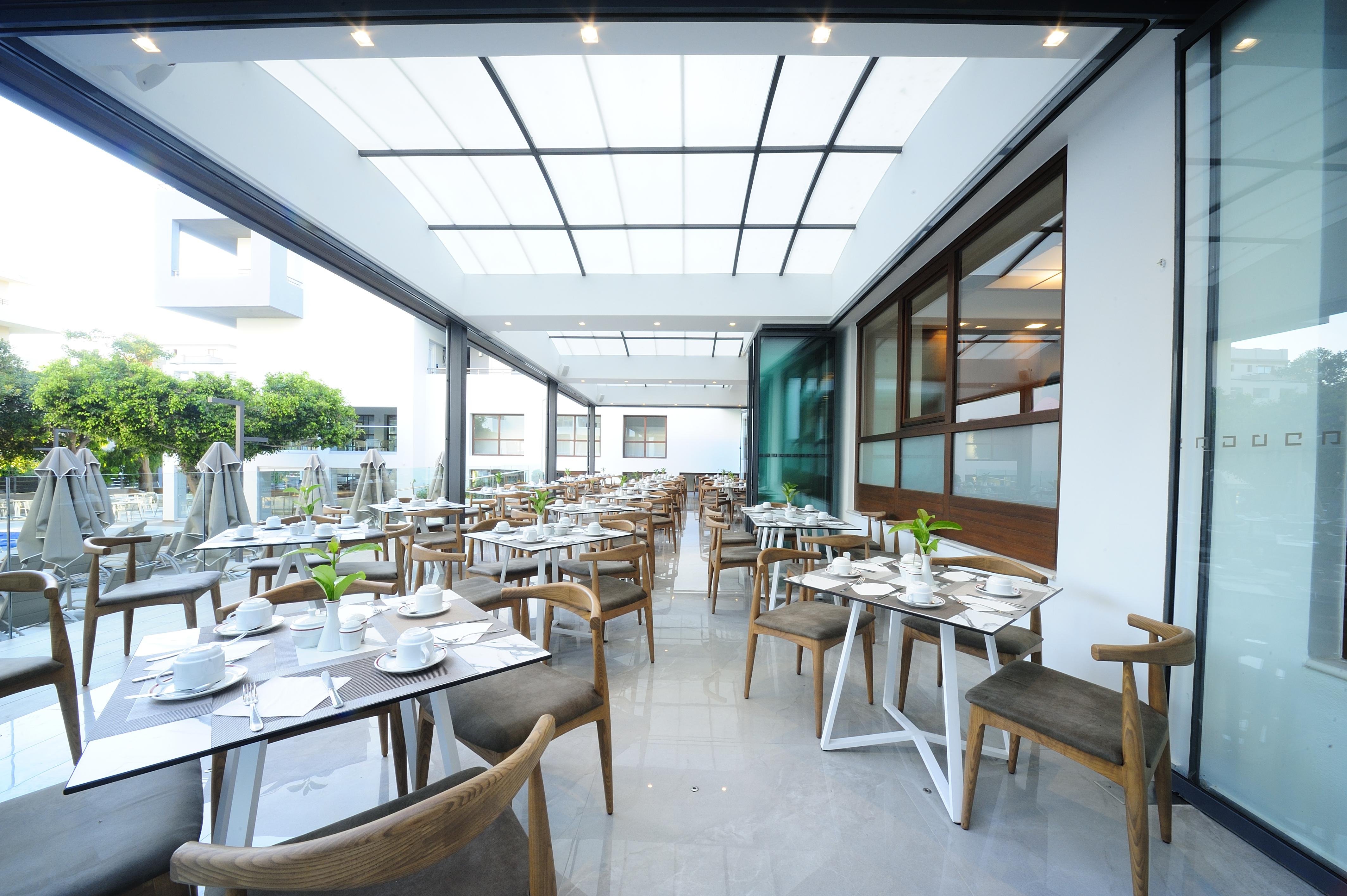 Atrium Ambiance Hotel (Adults Only) 레팀노 외부 사진