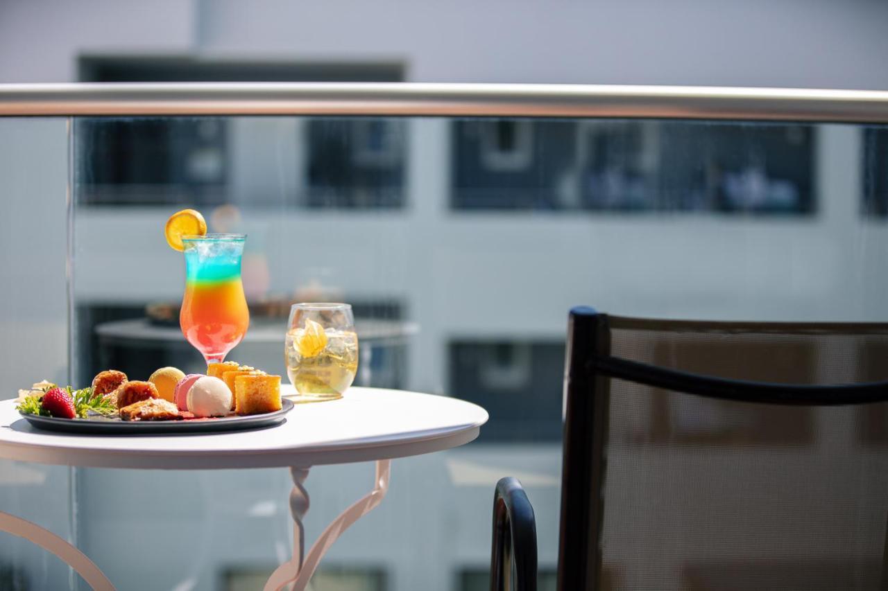 Atrium Ambiance Hotel (Adults Only) 레팀노 외부 사진